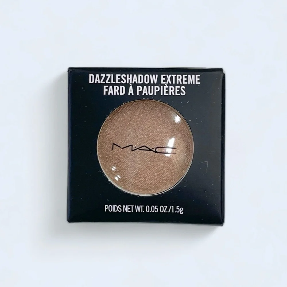 MAC Dazzleshadow Extreme Eyeshadow (Yes To Sequins) - Picture 3 of 6
